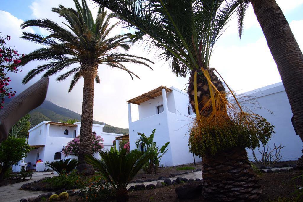 La Sciara Resort Hotel Stromboli Exterior foto